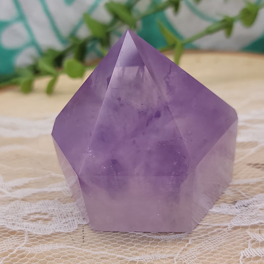 Amethyst Cupcake Point