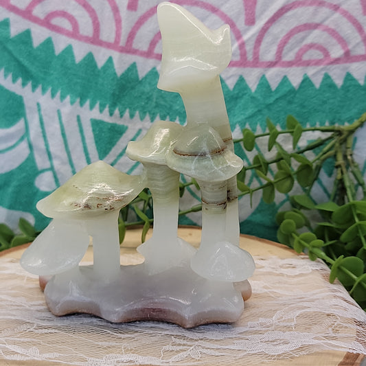 Calcite Mushroom Family