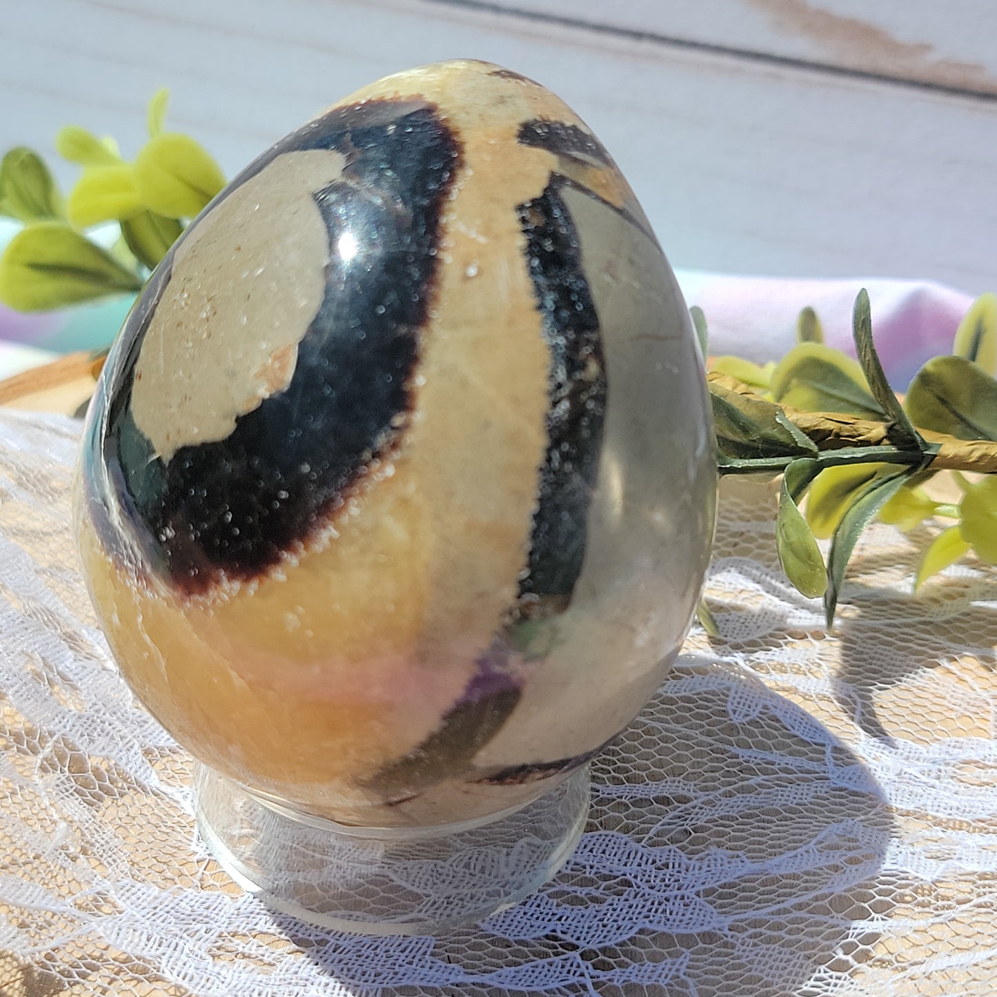 Septarian Egg Freeform (UV Reactive)