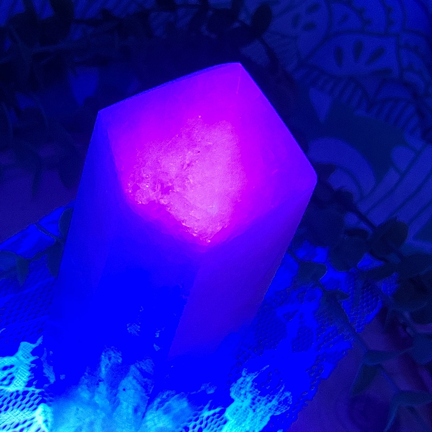 Pink Arognite (UV Reactive) A