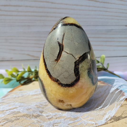 Septarian Freeform A ( UV Reactive)