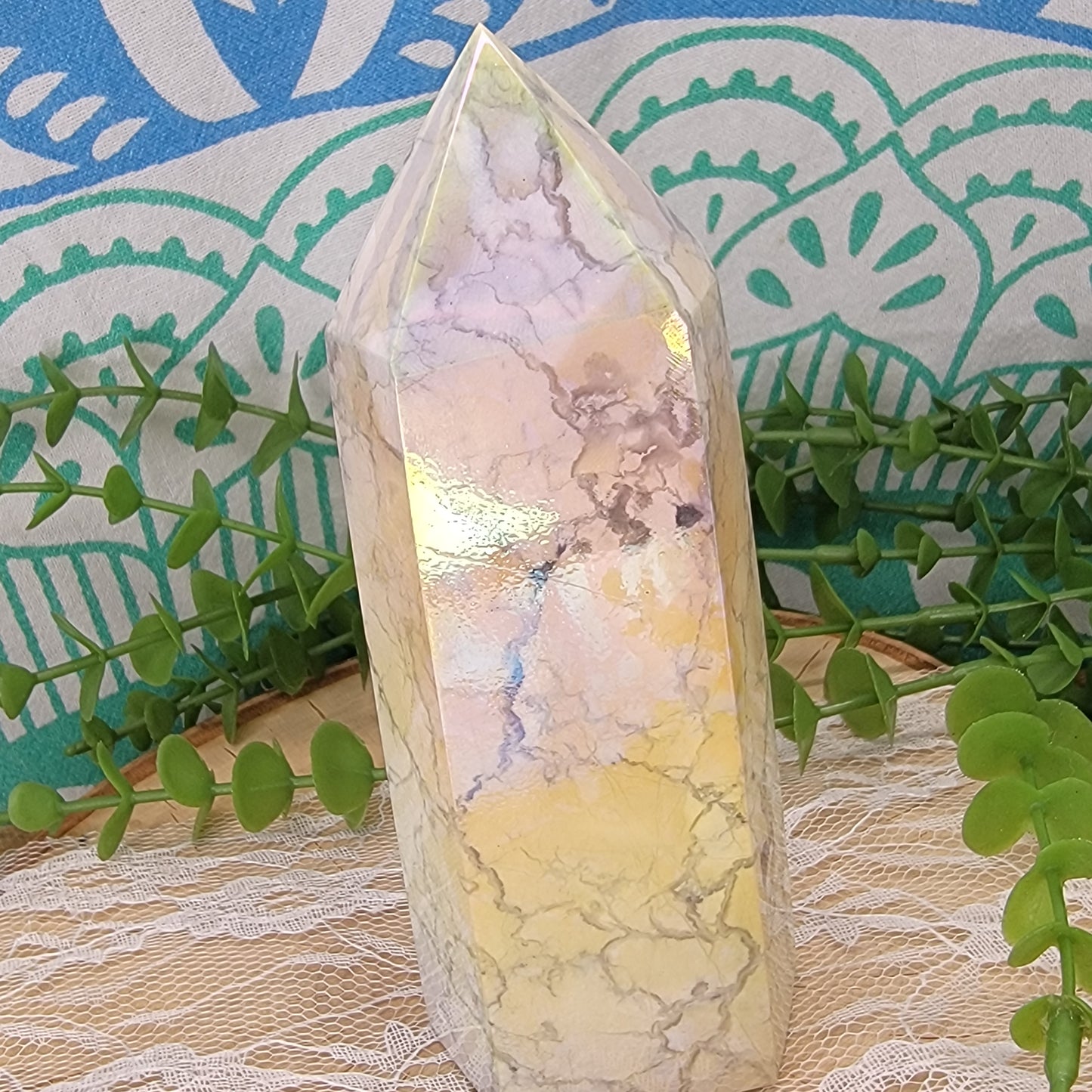 Aura Howlite A